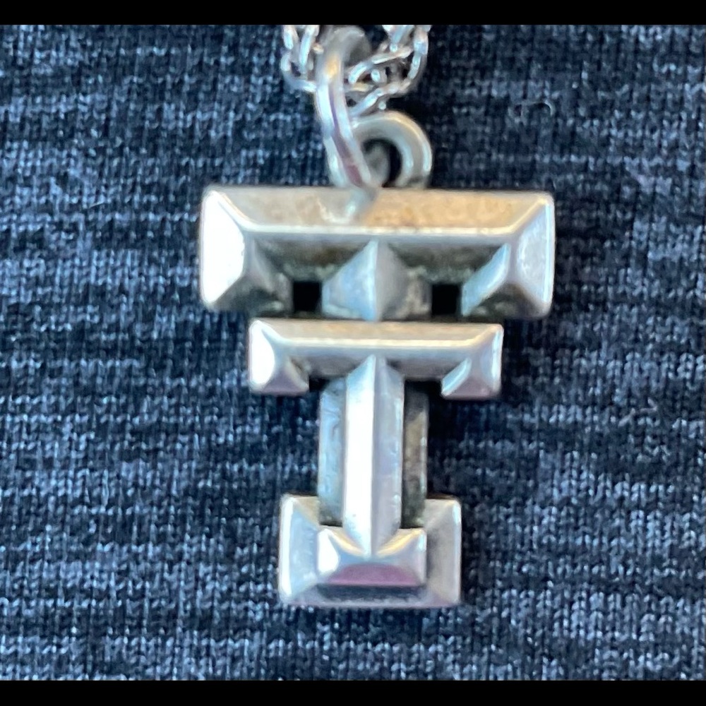 James Avery Texas tech pendent